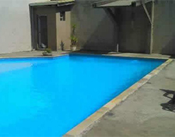 piscina tres